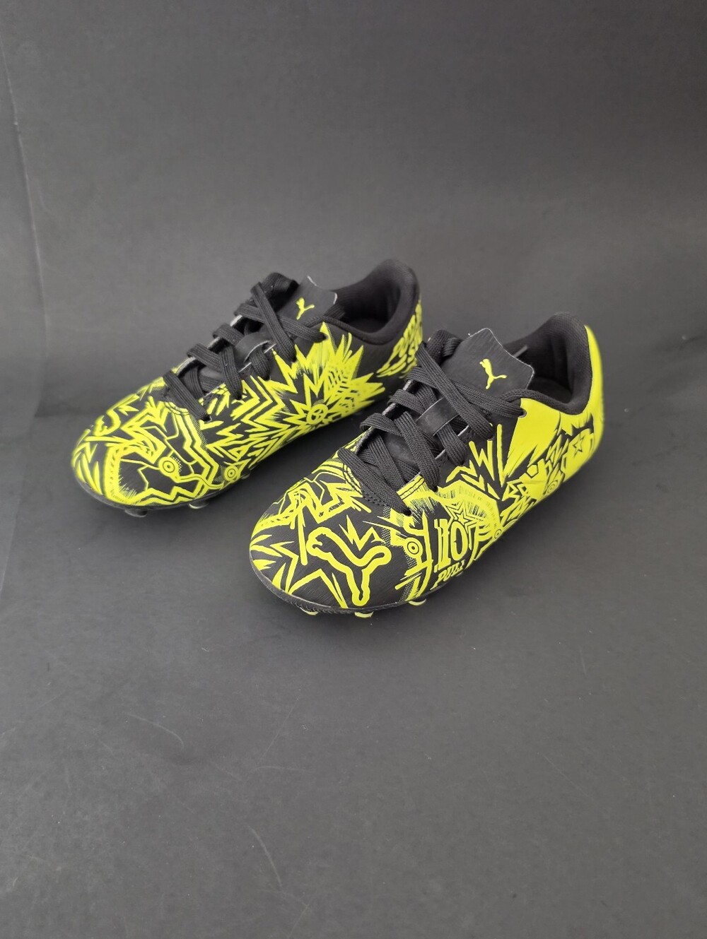 Puma Kids Black and Neon Yellow Graphic Soccer Cleats